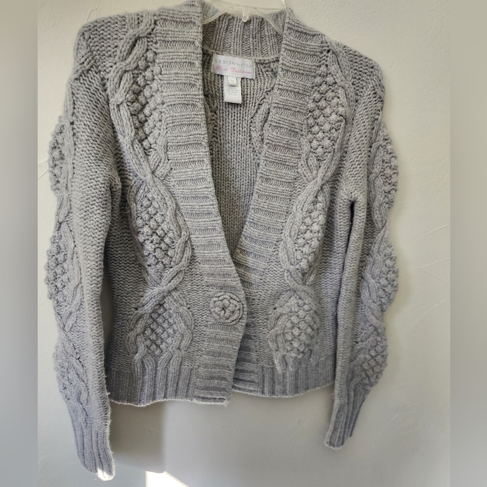 Design History Heather Gray Cable Knit Cardigan